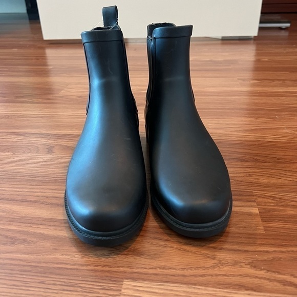 J.Crew Chelsea Rain Boots Black Size 6 - Picture 2 of 12